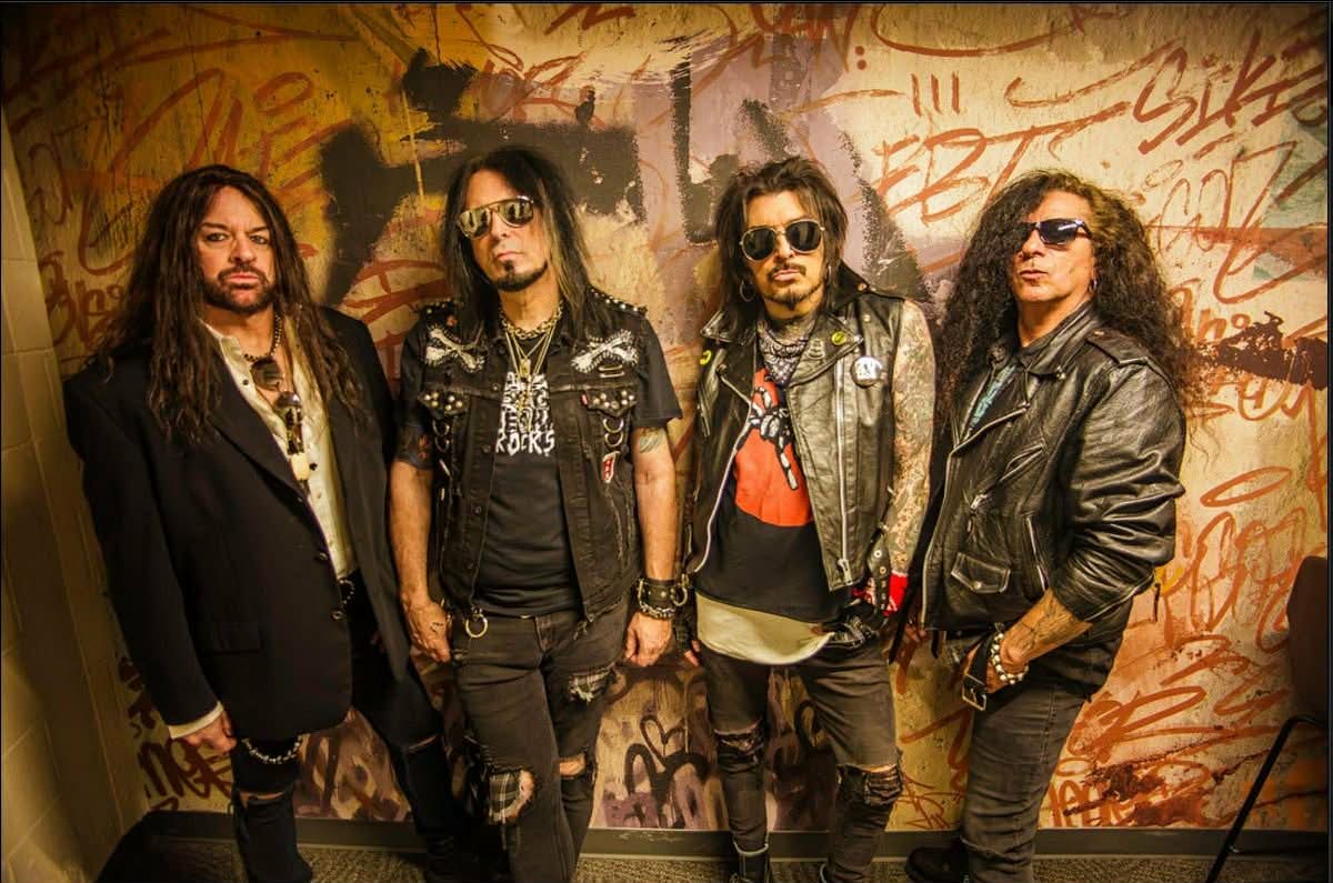 Recension-Kickin’ Valentina-Anthems From The Underground